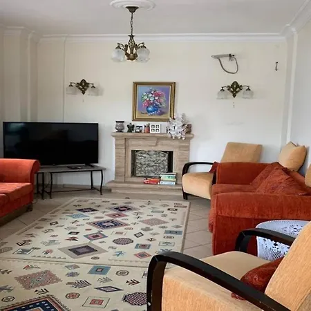 Gundogan'da Deniz Manzarali Yazlik Ev Mb101 Ferienhaus